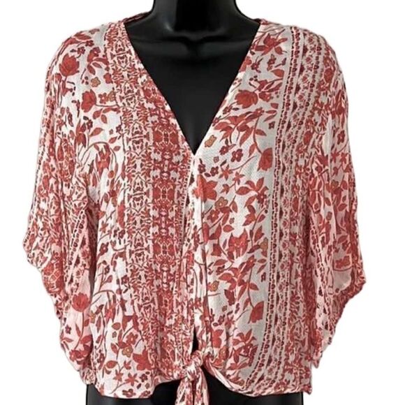 𝅺LOVESTITCH Boho Peasant Top With Bell Sleeves - Picture 2 of 8